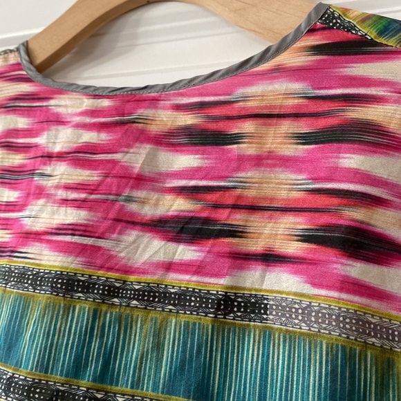 ⭐️NWT!⭐️Johnny Was Ikat/Paisley Print “Rose Flowy Tunic” OVERSIZED Washable Silk - Picture 15 of 16